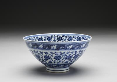 图片[2]-Conical bowl with underglaze-blue decoration of billows and lotus scrolls, Hsuan-te reign (1426-1435), Ming dynasty-China Archive